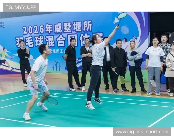 世界羽毛球混合团体赛在社区开设周末训练营，世界羽毛球团体赛事是哪三大赛事